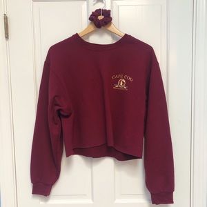 *SOLD* SWEATSHIRT + SCRUNCHIE SET